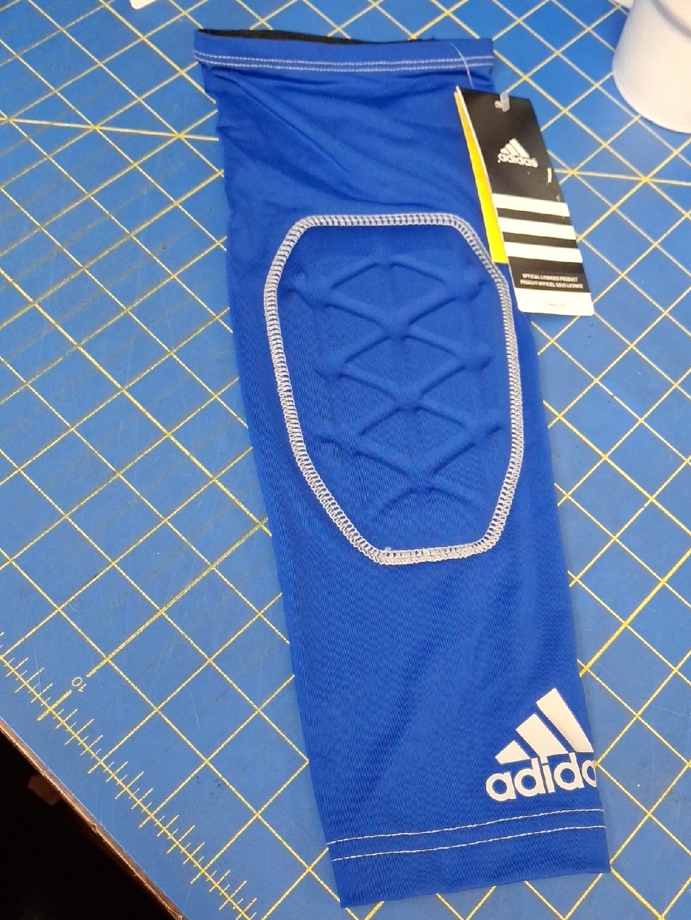 adidas Padded Elbow Sleeve NWT